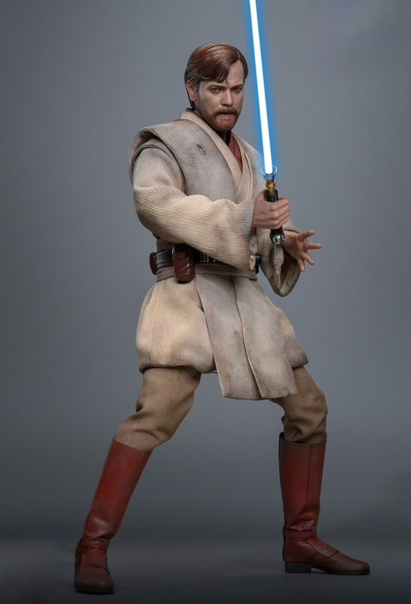 PREORDERš„Hot Toys MMS843 STAR WARS: REVENGE OF THE SITH
OBI-WAN KENOBI (MUSTAFAR)
1/6TH SCALE COLLECTIBLE FIGURE