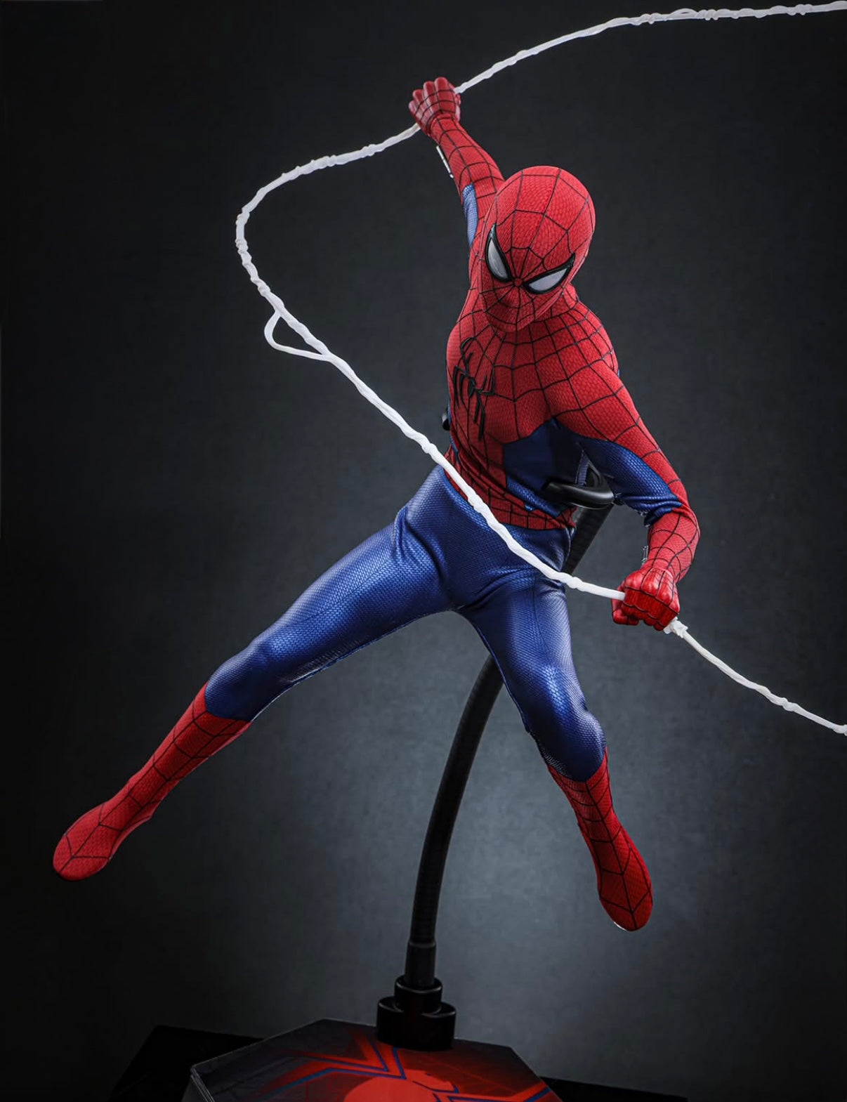 Preorder🔥Hot Toys MMS892 Spider-Man: Brand New Day Spider-Man 1/6th scale Collectible Figure