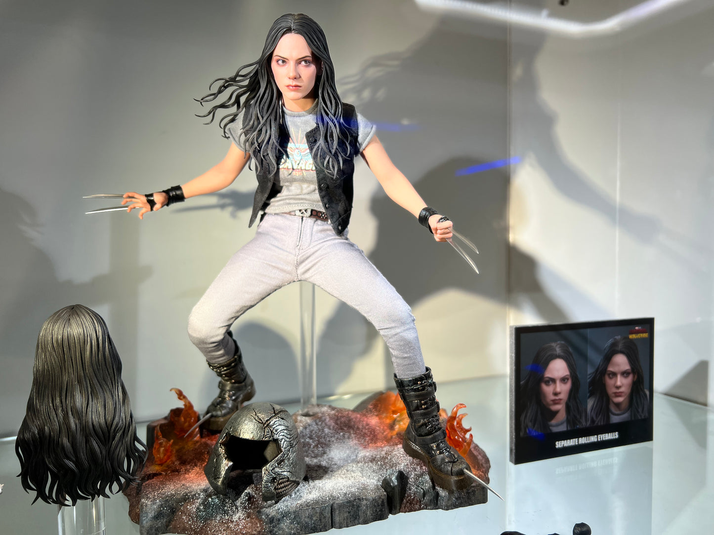 Preorderš„Hot Toys MMS781 X-23 Marvel Deadpool and Wolverine X23 1/6 Scale Collectible Figure