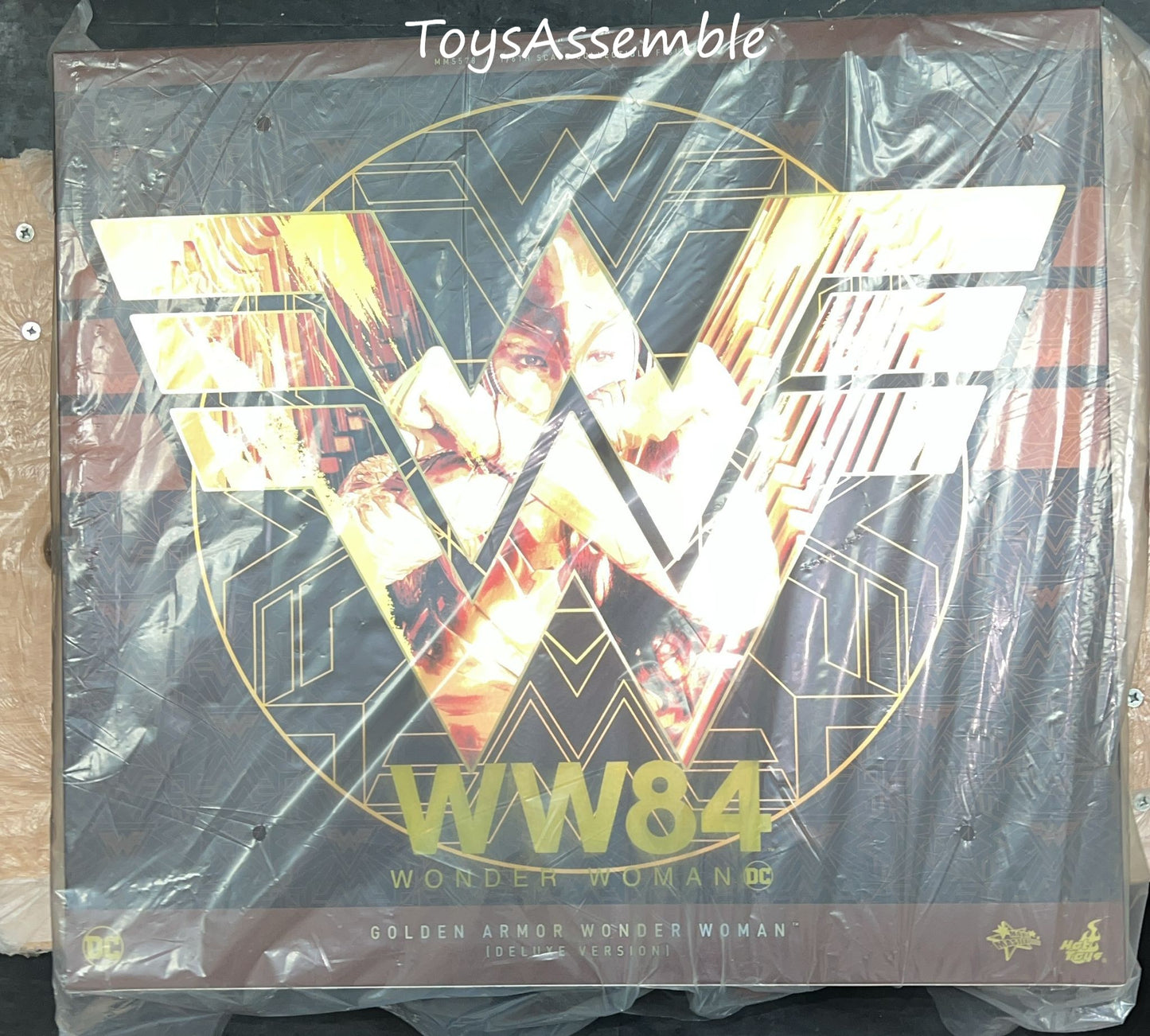 🔥Hot Toys MMS578 WONDER WOMAN 1984 1/6 GOLDEN ARMOR WONDER WOMAN DELUXE