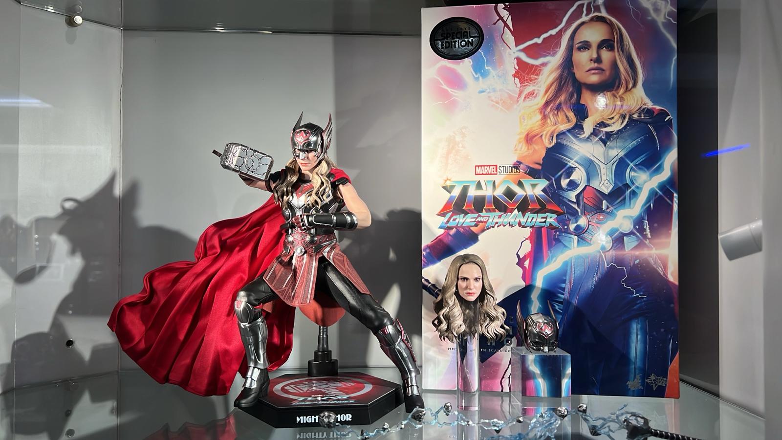 🔥Hottoys🔥MMS663B Thor: Love and Thunder 1/6 Mighty Thor [Special