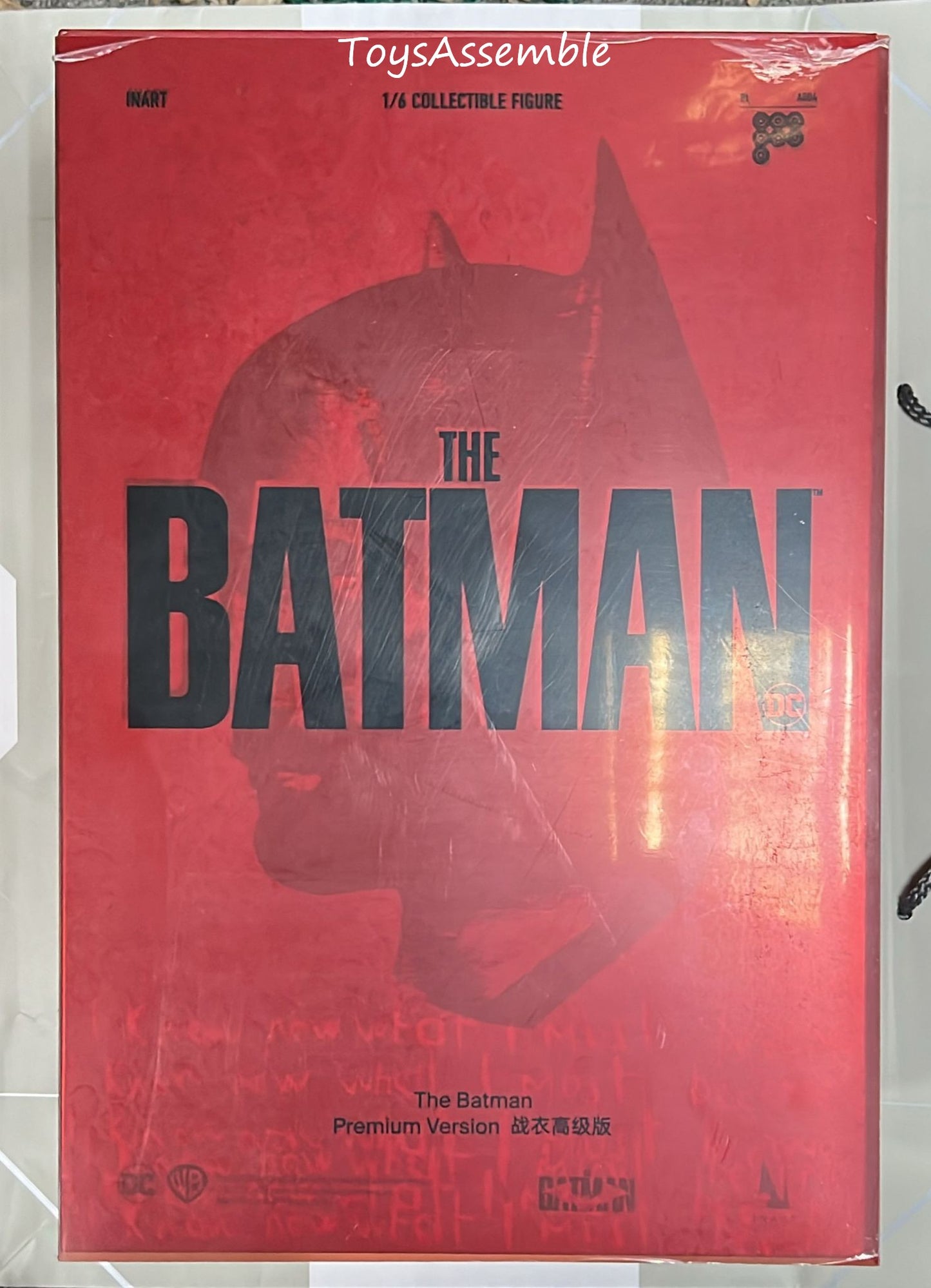 INART🔥The Batman 1:6 Scale Collectible Figure (Premium Edition) (Rooted Hair)