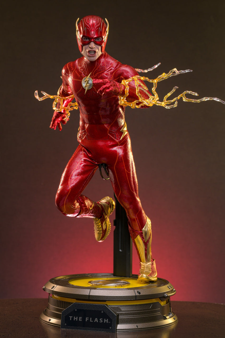 READY🔥Hot Toys MMS713 The Flash 1/6 Scale Collectible Figure