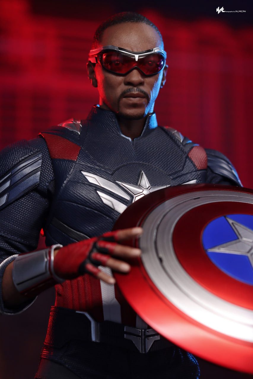 READY🔥Hot Toys MMS779 Captain America: Brave New World 1/6th Scale Captain America Collectible Figure