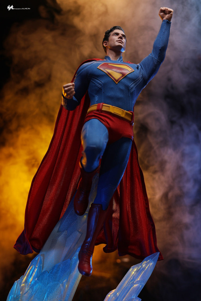 🔥Hot Toys MMS812 Superman 1/6th Scale Superman & Krypto Collectible Set
