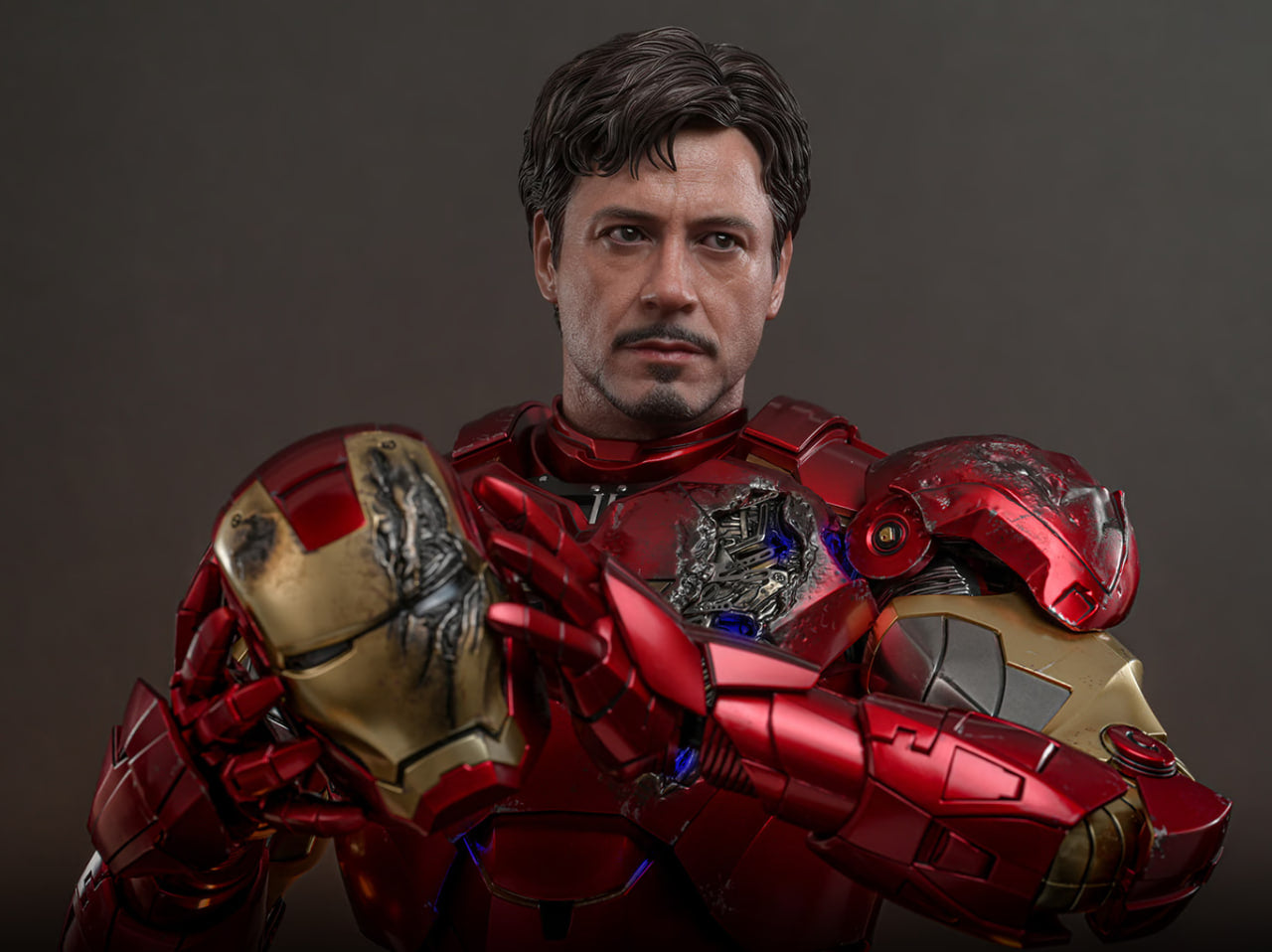 READY🔥Hot Toys QS025 Iron Man 2 Iron Man Mark VI 1/4 Quarter Scale Collectible Figure
