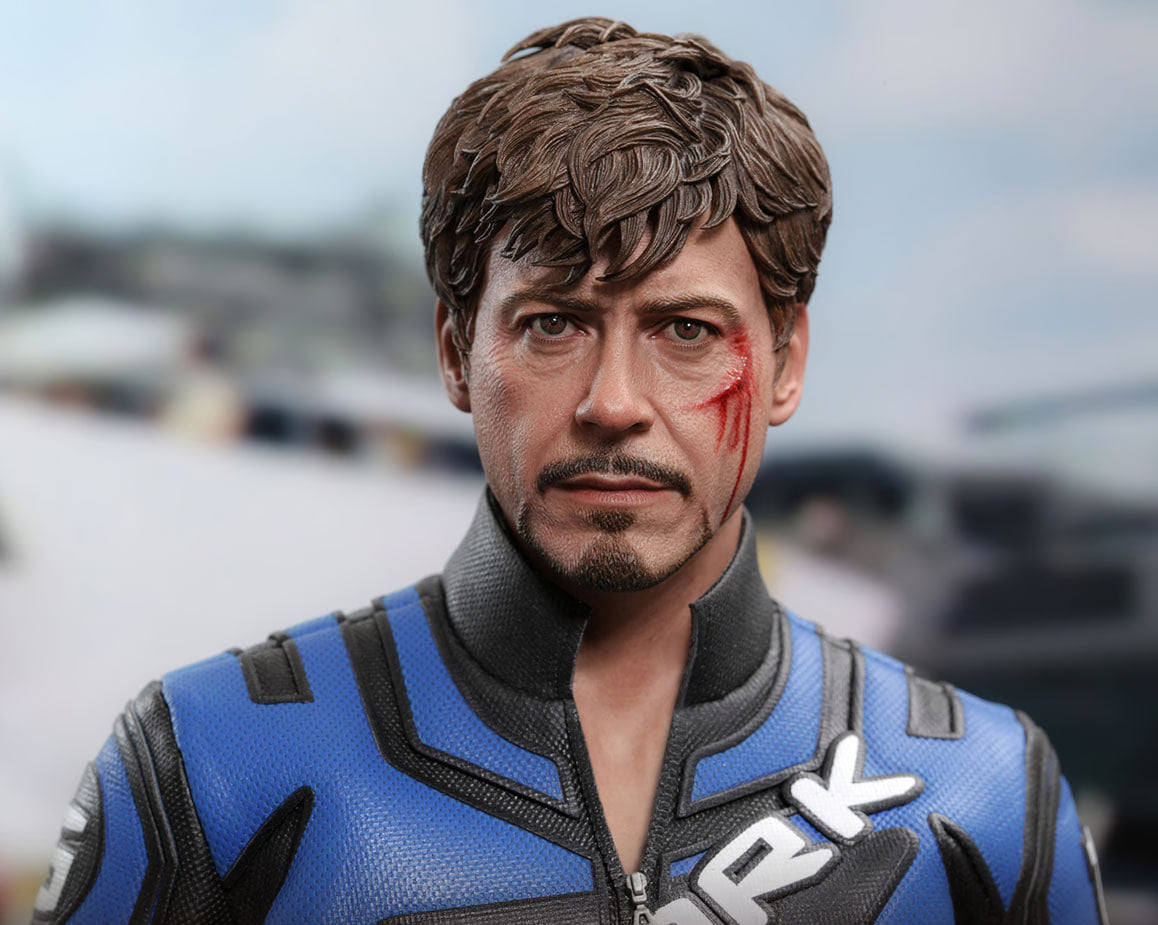 🔥Hot Toys MMS599 Iron Man 2 1/6 Tony Stark (Mark V Suit up Version)