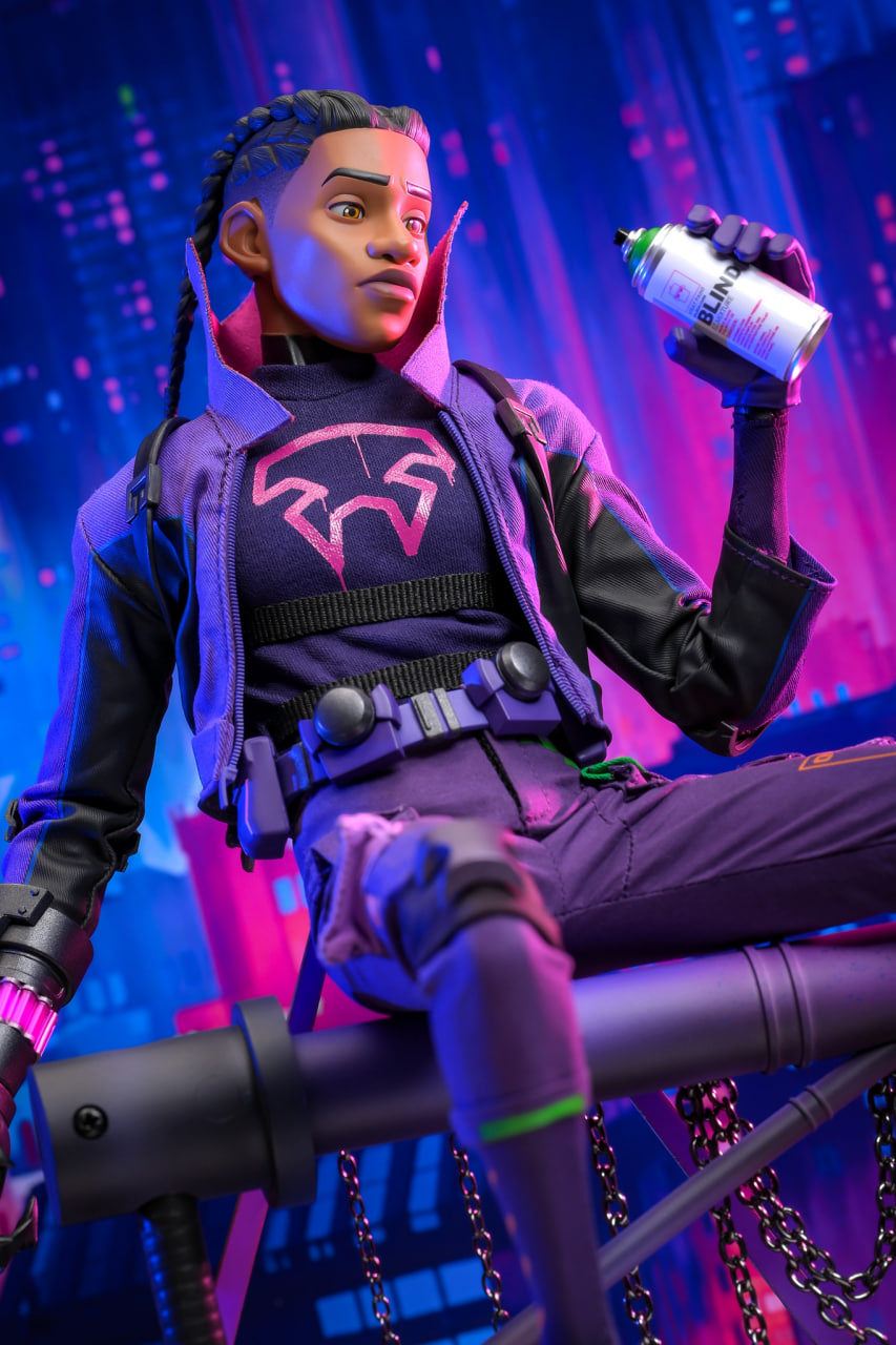 Pre-Owned🔥Hot Toys MMS725B Spiderman Across the Spider-Verse Miles G. Morales 1/6 Scale Collectible Figure Special Edition