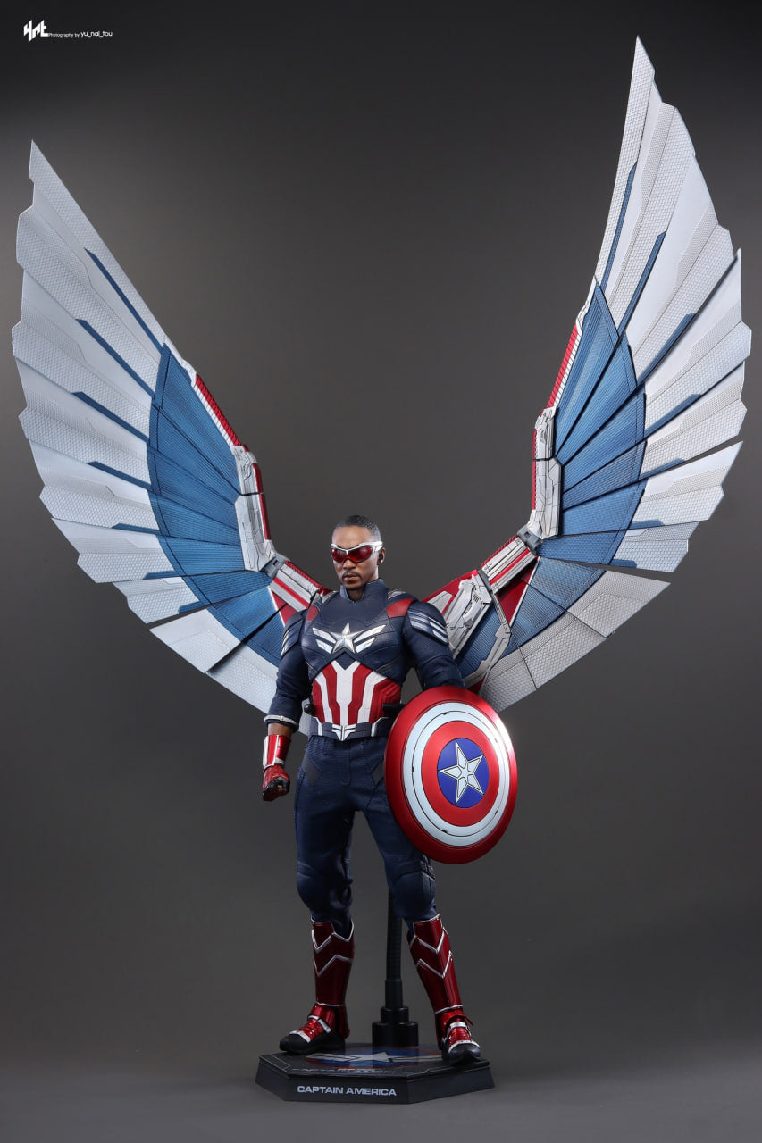 READY🔥Hot Toys MMS779 Captain America: Brave New World 1/6th Scale Captain America Collectible Figure
