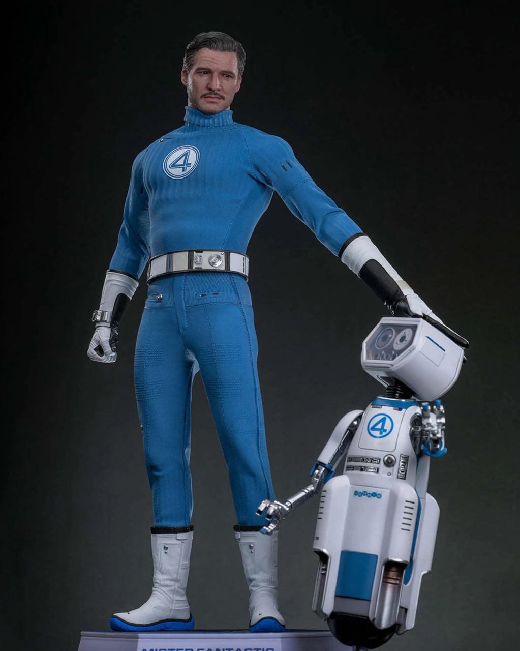 Preorder🔥Hot Toys MMS822B The Fantastic Four: First Steps 1/6th scale Mister Fantastic and H.E.R.B.I.E. Collectible Set Special Edition