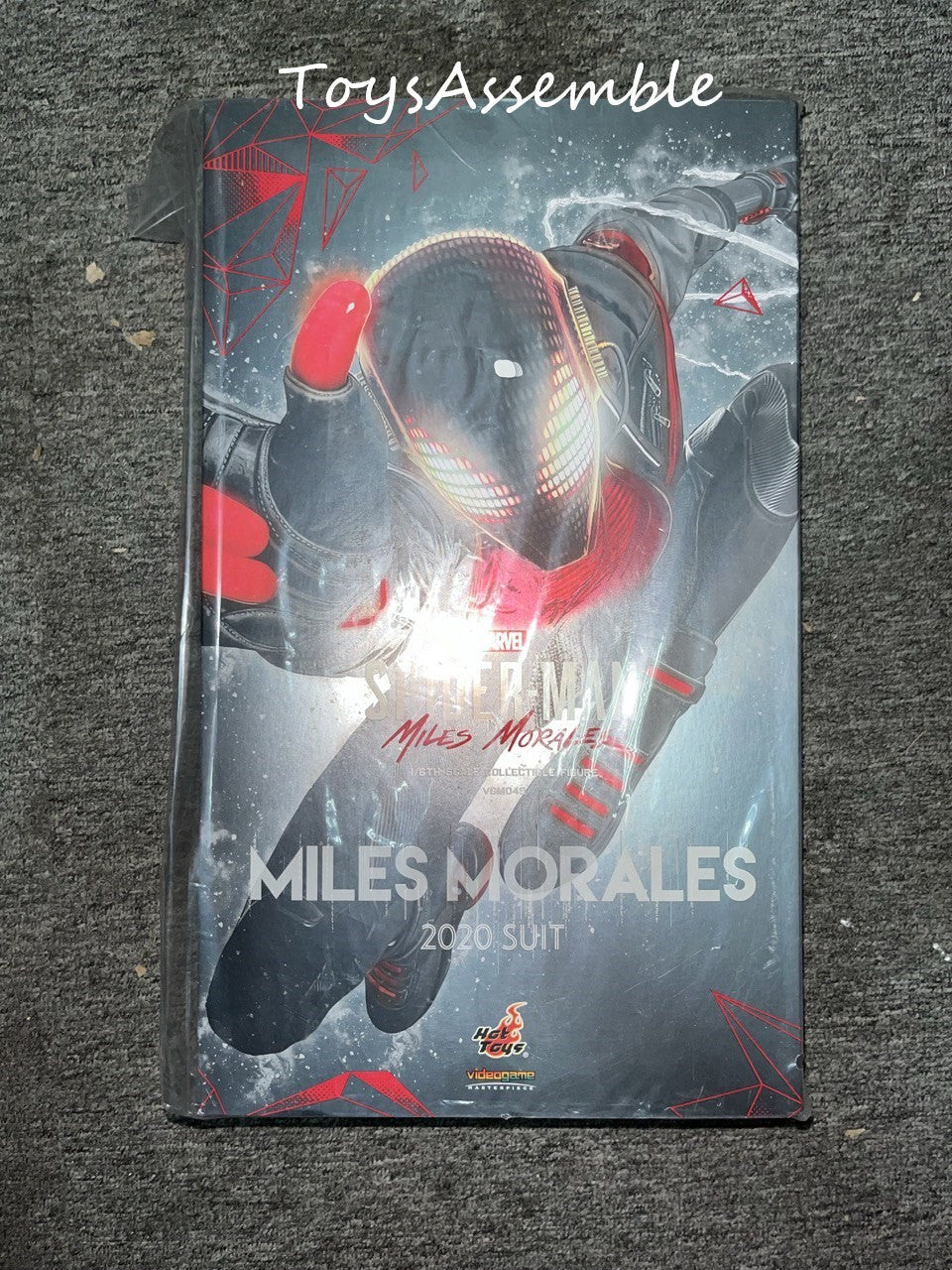 Hottoys VGM49 Marvel s Spider Man 1 6 Miles Morales 2020 Suit hottoys-vgm49-marvel-s-spider-man-1-6-miles-morales-2020-suit