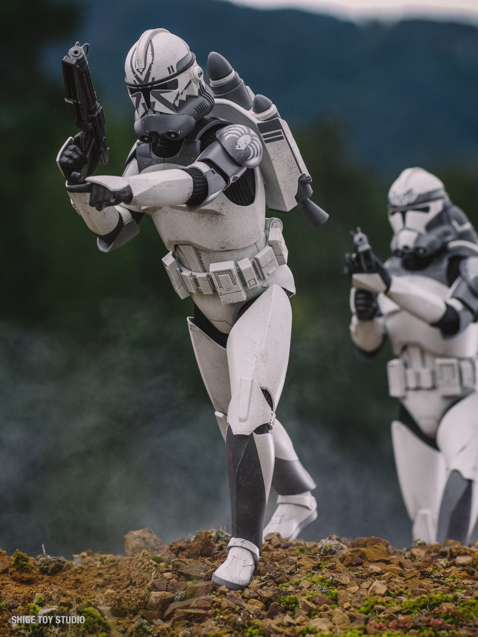 READY🔥Hot Toys TMS143 Star Wars: The Clone Wars 104th Battalion Wolfpack Clone Trooper (Deluxe Version)