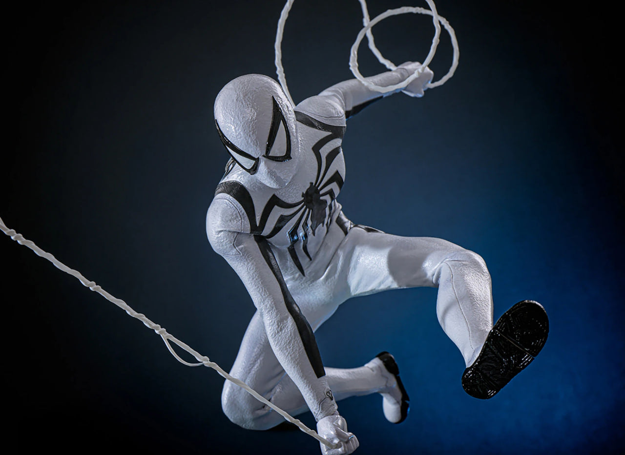 Preorderš„Hot Toys VGM69 Marvel Spider-Man 2 Spiderman 1/6th scale Peter Parker (Anti-Venom Suit) Collectible Figure