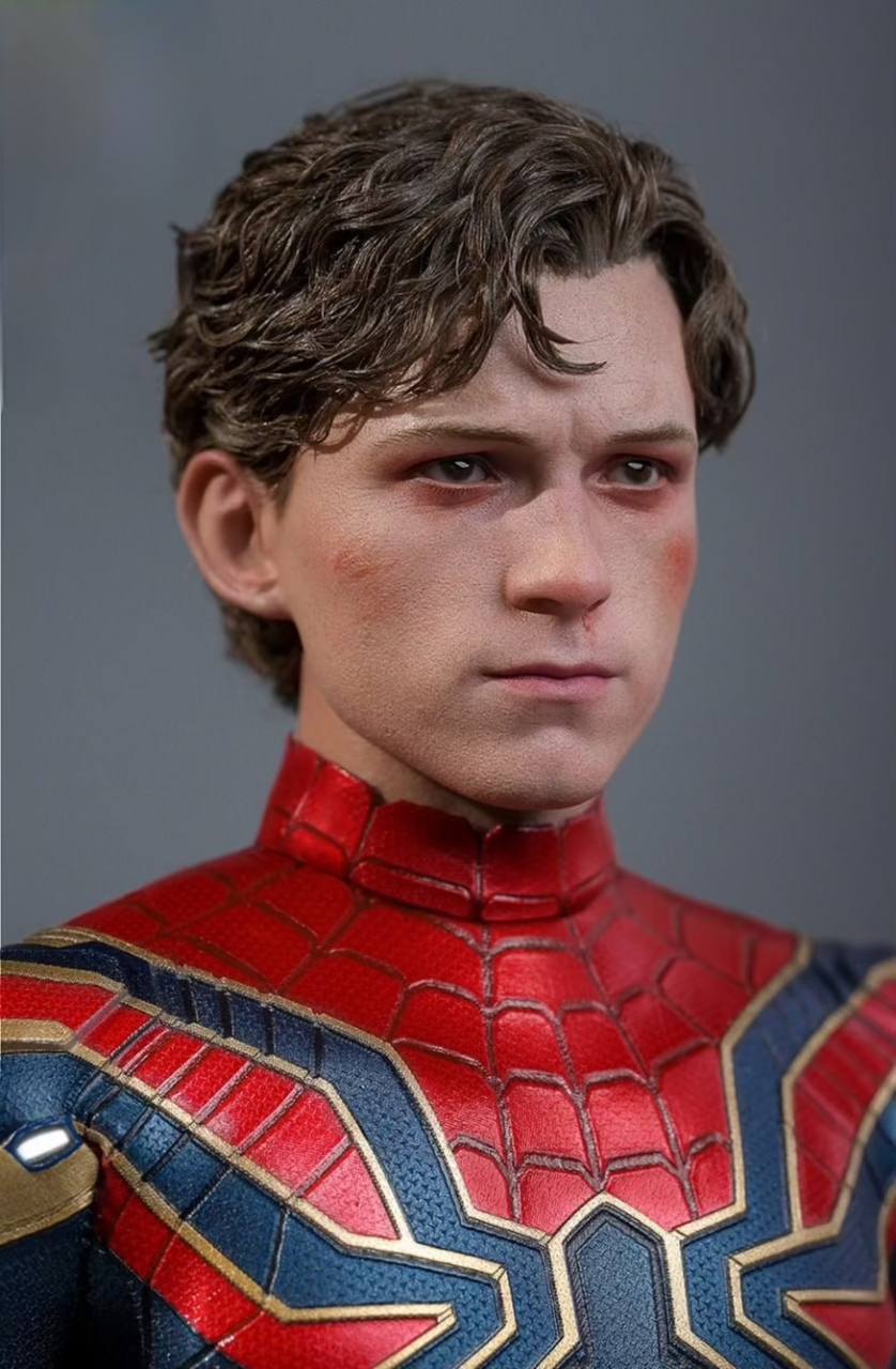 Preorder🔥Hot Toys MMS762AE Marvel Avengers: Endgame Iron Spider (Artisan Edition) 1/6th scale Collectible Figure
