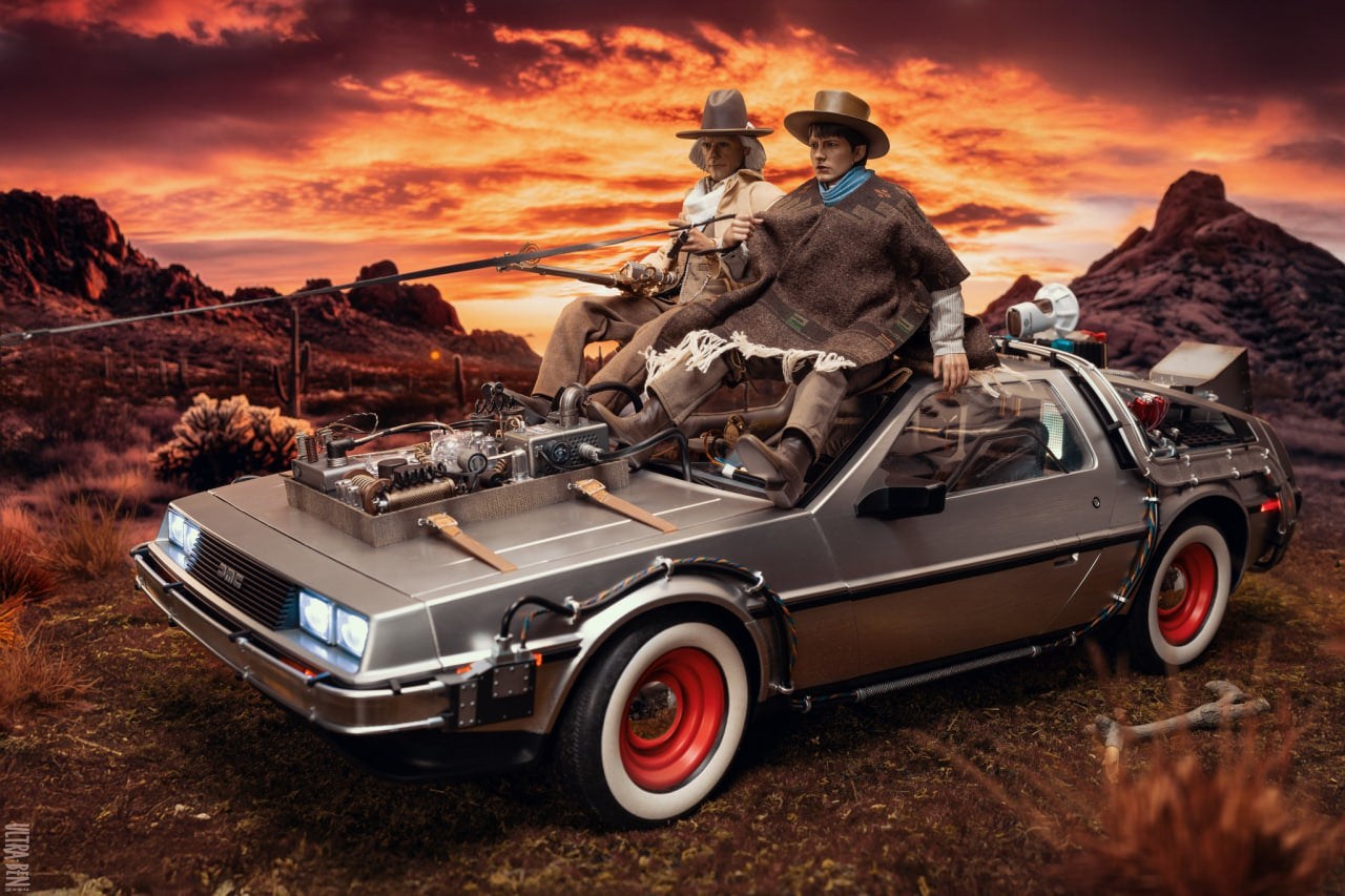 Pre-Owned(95% New)🔥Hot Toys MMS738 BACK TO THE FUTURE III 1/6 DELOREAN TIME MACHINE