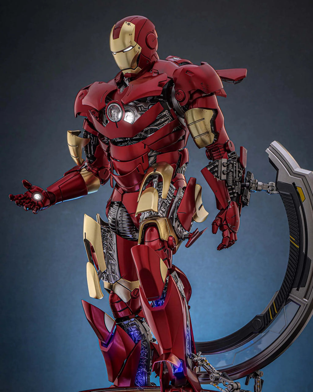Preorder🔥Hot Toys MMS825B Iron Man 1/6th scale Iron Man Mark III (Armor Suit Up Version) Collectible Figure Special Edition