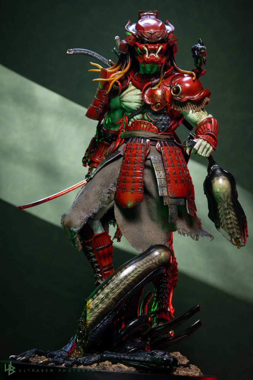 READY🔥Hot Toys AC06B Alien vs Predator 1/6th Scale Akaoni Samurai Predator Collectible Figure Special Edition