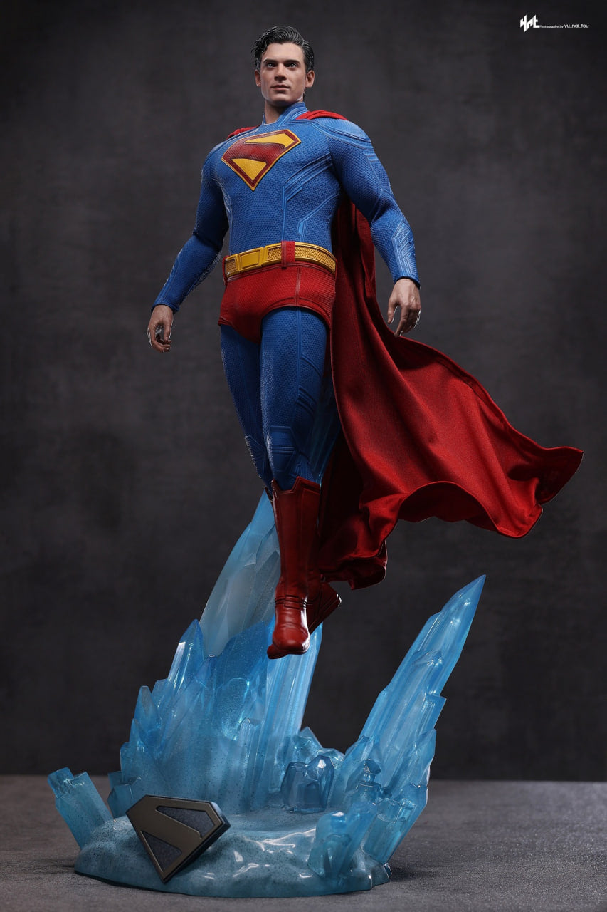 🔥Hot Toys MMS812 Superman 1/6th Scale Superman & Krypto Collectible Set