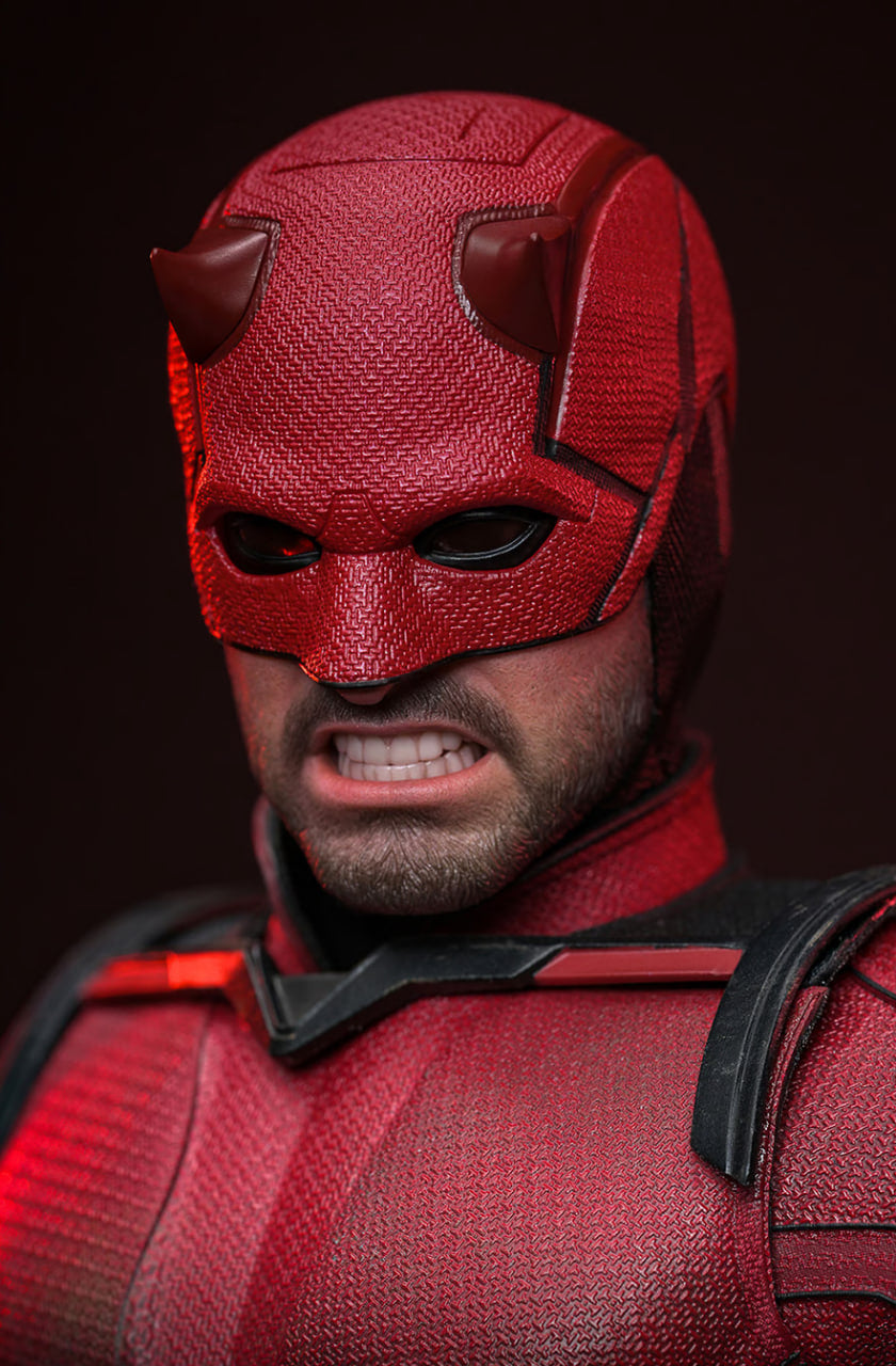 Preorderš„Hot Toys TMS154 Daredevil: Born Again 1/6th Scale Daredevil Collectible Figure