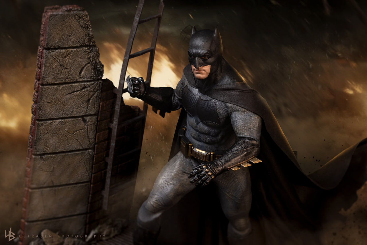 READY🔥Hot Toys MMS732 Batman v Superman: Dawn of Justice - 1/6th scale Batman (2.0) Collectible Figure (Deluxe Version)