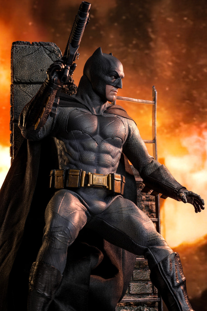 READY🔥Hot Toys MMS732 Batman v Superman: Dawn of Justice - 1/6th scale Batman (2.0) Collectible Figure (Deluxe Version)