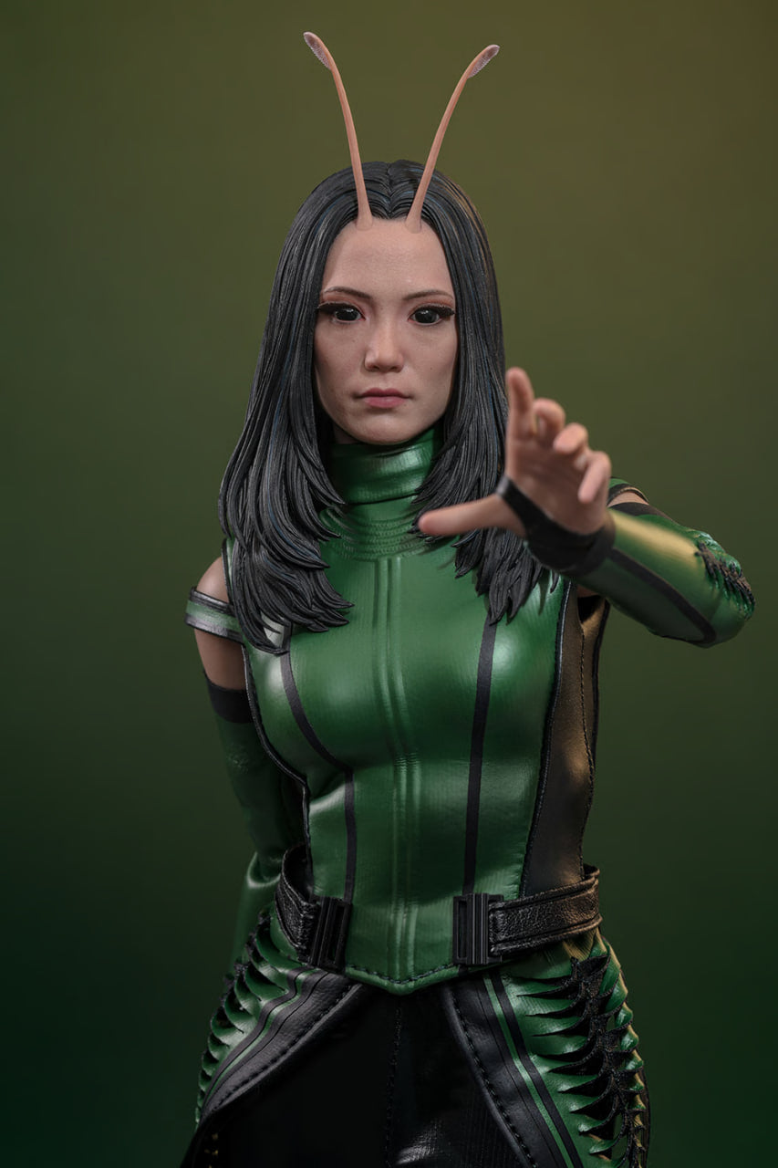 🔥Hot toys TMS094 Mantis - Guardians of the Galaxy Holiday Special 1/6th Scale