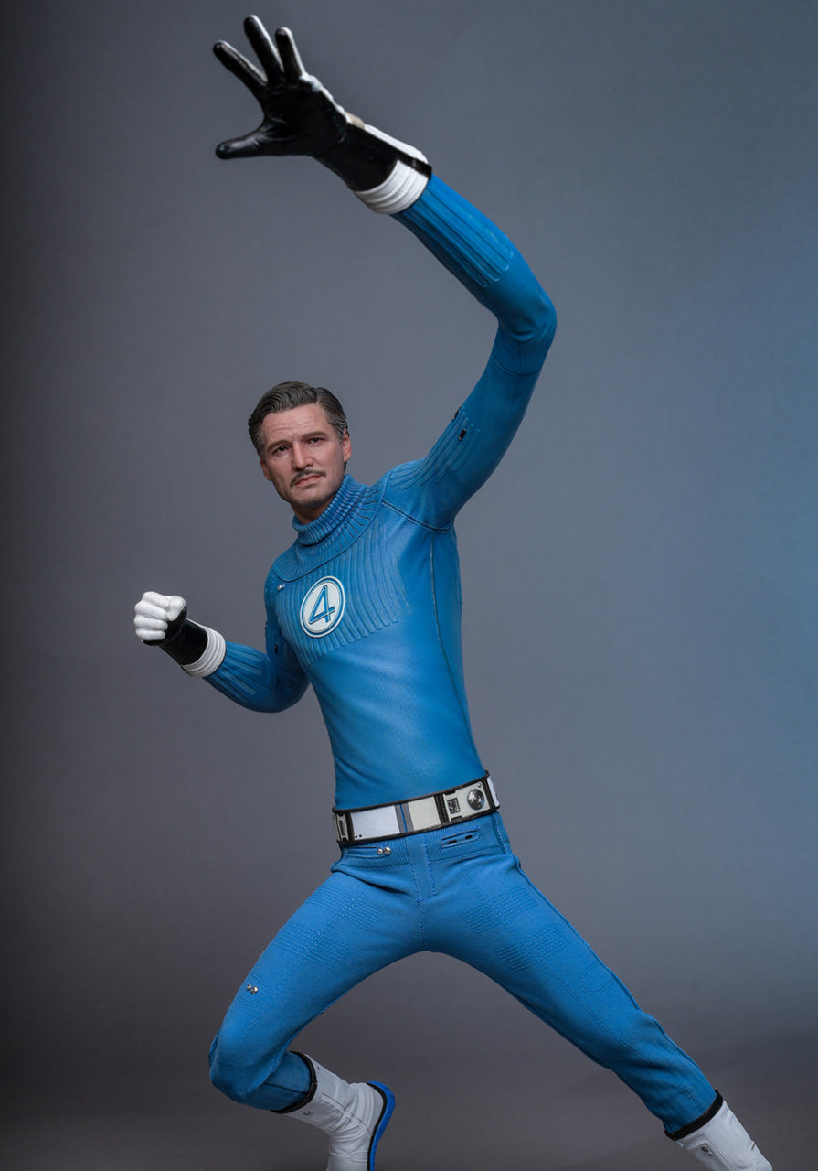 Preorder🔥Hot Toys MMS822B The Fantastic Four: First Steps 1/6th scale Mister Fantastic and H.E.R.B.I.E. Collectible Set Special Edition