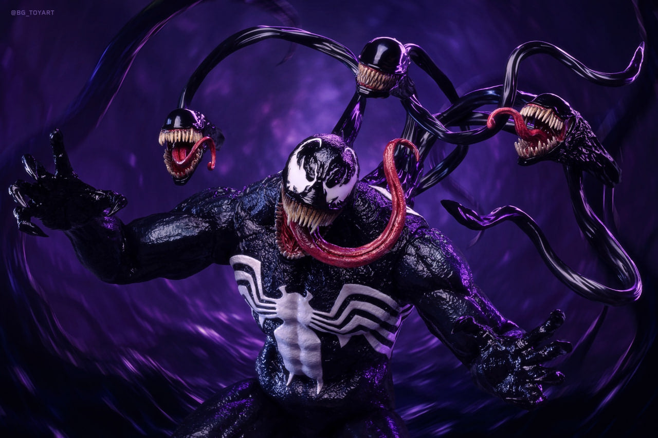 READY🔥Hot Toys CMS023 Marvel Comics Venom 1/6th Scale Collectible Figure