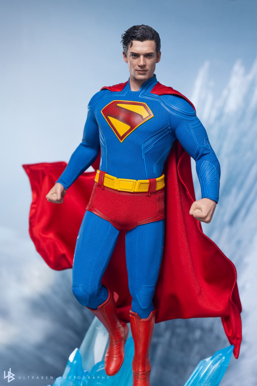 🔥Hot Toys MMS812 Superman 1/6th Scale Superman & Krypto Collectible Set