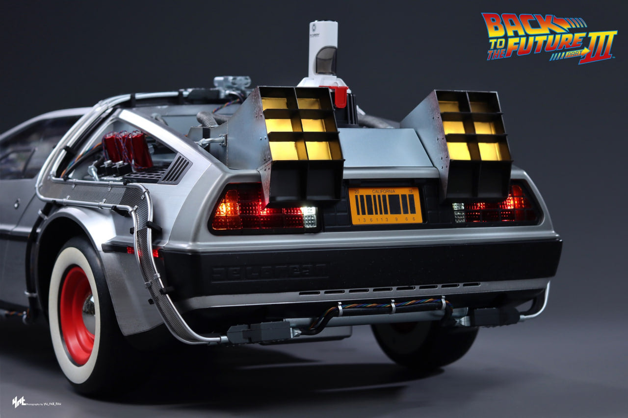 Pre-Owned(95% New)🔥Hot Toys MMS738 BACK TO THE FUTURE III 1/6 DELOREAN TIME MACHINE
