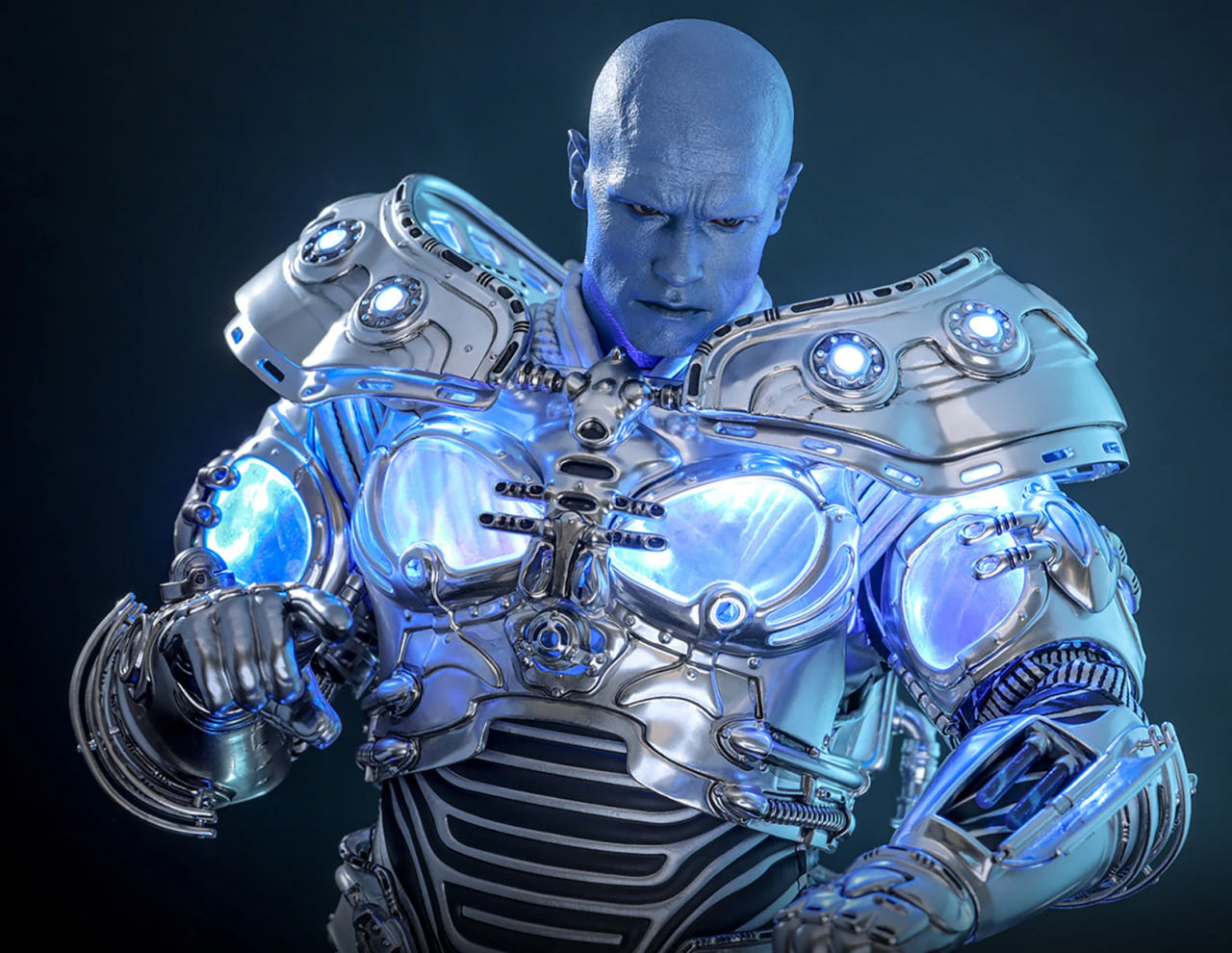 Preorderš„Hot Toys MMS800 Batman & Robin 1/6th scale Mr. Freeze Collectible Figure (Deluxe Version)