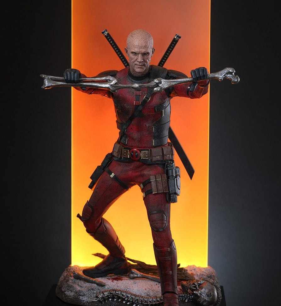 Pre-Owned🔥Hot Toys MMS782 Deadpool & Wolverine 1/6th scale Deadpool (Battling Version) Collectible Figure