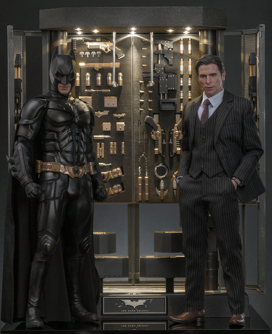 Preorder🔥Hot Toys MMS750 Batman The Dark Knight - 1/6th scale Batman Armory with Bruce Wayne (2.0) Collectible Set