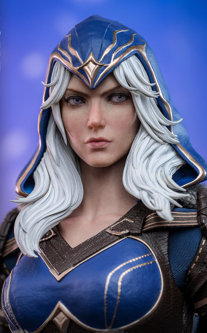 Pre-Owned🔥Hot Toys VGM60 League of Legends Ashe 1/6th scale Collectible Figure