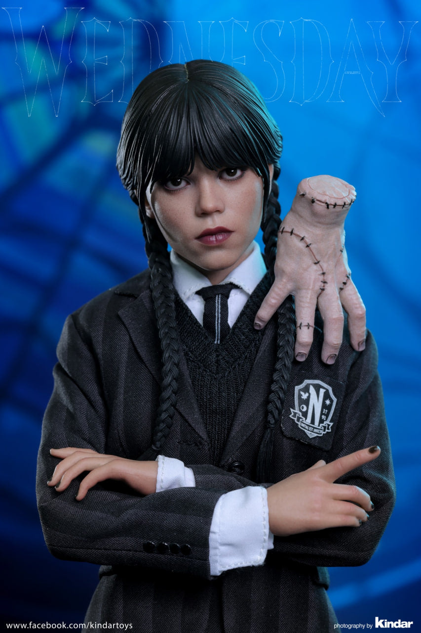 READY🔥Hot Toys TMS135 Wednesday - 1/6th scale Wednesday Collectible Figure