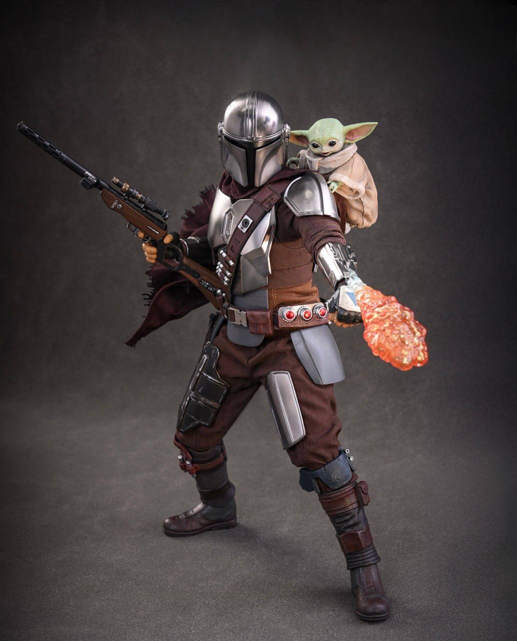 Preorderš„Hot Toys MMS871 Star Wars: The Mandalorian & Grogu - The Mandalorian and Grogu 1/6th scale Collectible Set
