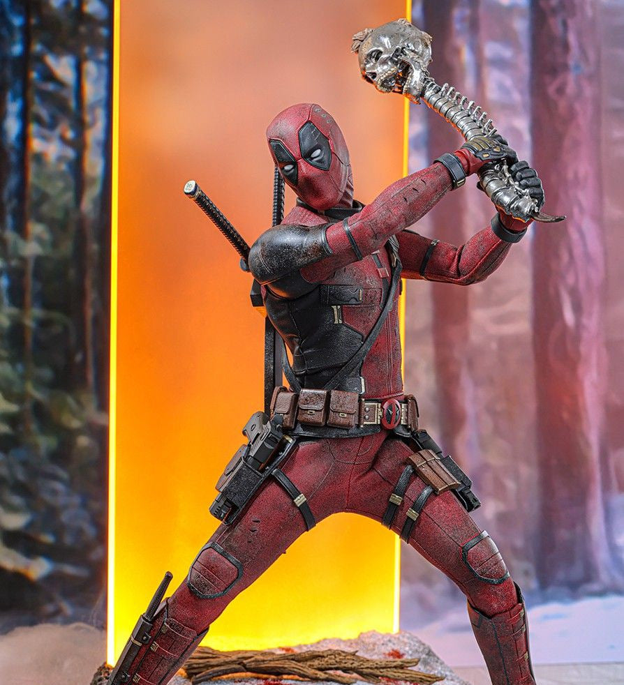 Pre-Owned🔥Hot Toys MMS782 Deadpool & Wolverine 1/6th scale Deadpool (Battling Version) Collectible Figure