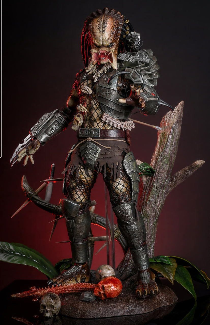 Preorder🔥Hot Toys MMS817 Predator Predator (2.0) 1/6th scale Collectible Figure (Deluxe Version)