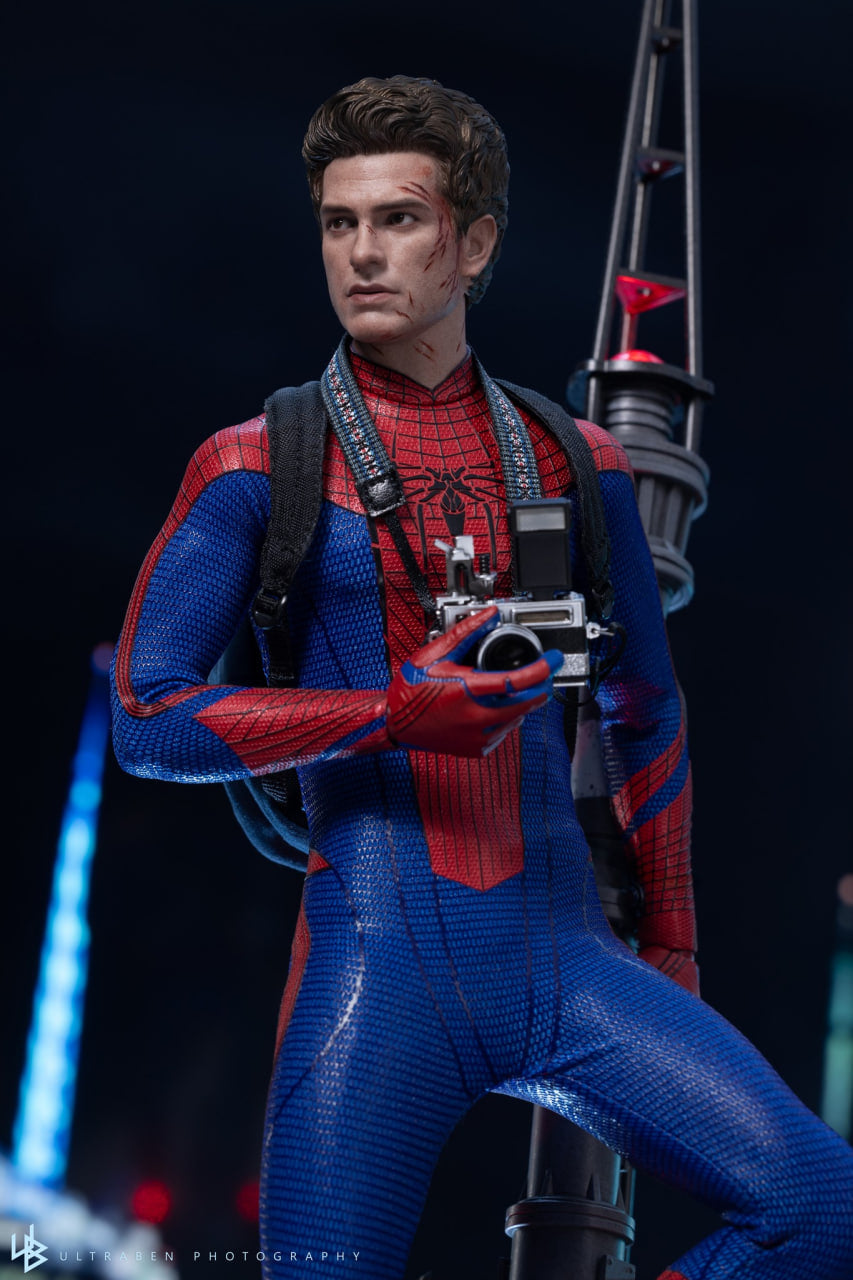 🔥Hot Toys MMS772 MMS772B The Amazing Spider-Man 1/6th Scale The Amazing Spider-Man Collectible Figure (Deluxe Version) (Deluxe & Special Edition)