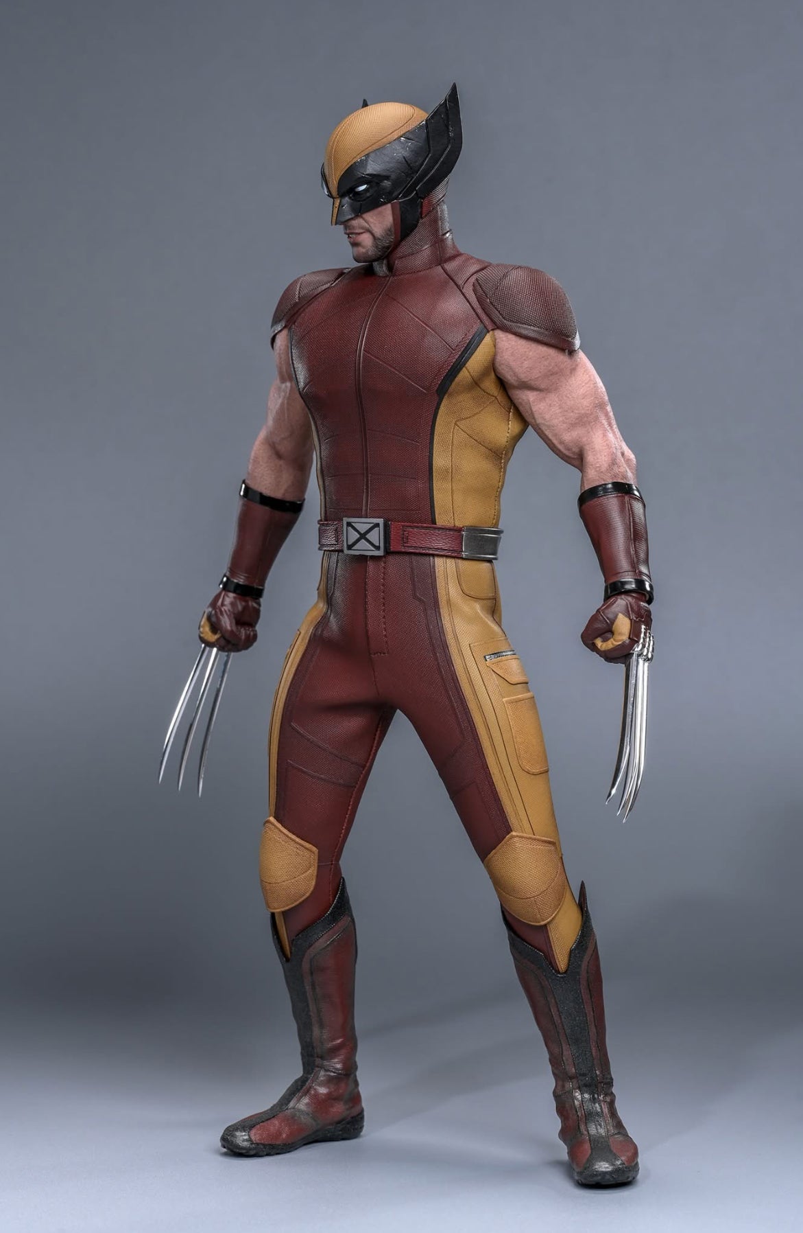 READY🔥Hot Toys MMS831 Deadpool & Wolverine 1/6th scale Wolverine (Classic Brown and Tan) Collectible Figure [Hot Toys Exclusive]