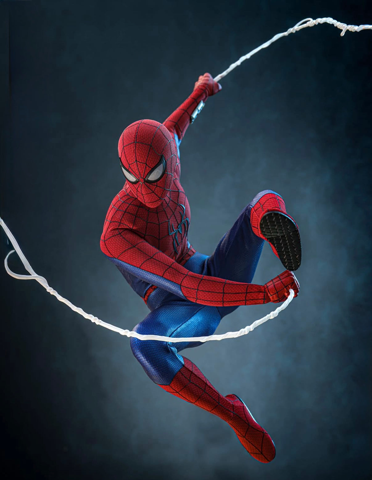 READY🔥Hot Toys MMS892 Spider-Man: Brand New Day Spider-Man 1/6th scale Collectible Figure