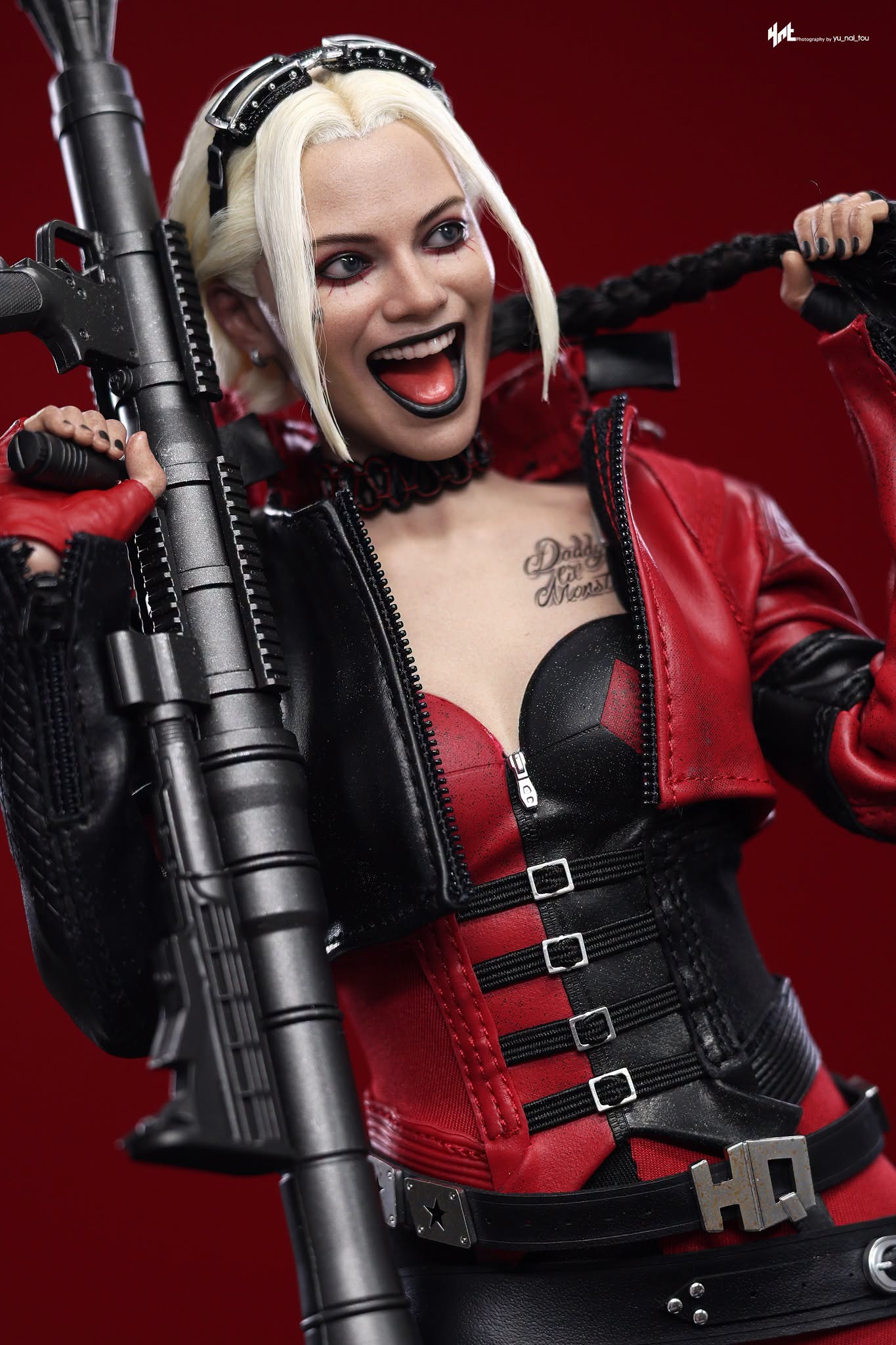 READY🔥Hot Toys MMS773AE The Suicide Squad 1/6th scale Harley Quinn Collectible Figure (Artisan Edition)