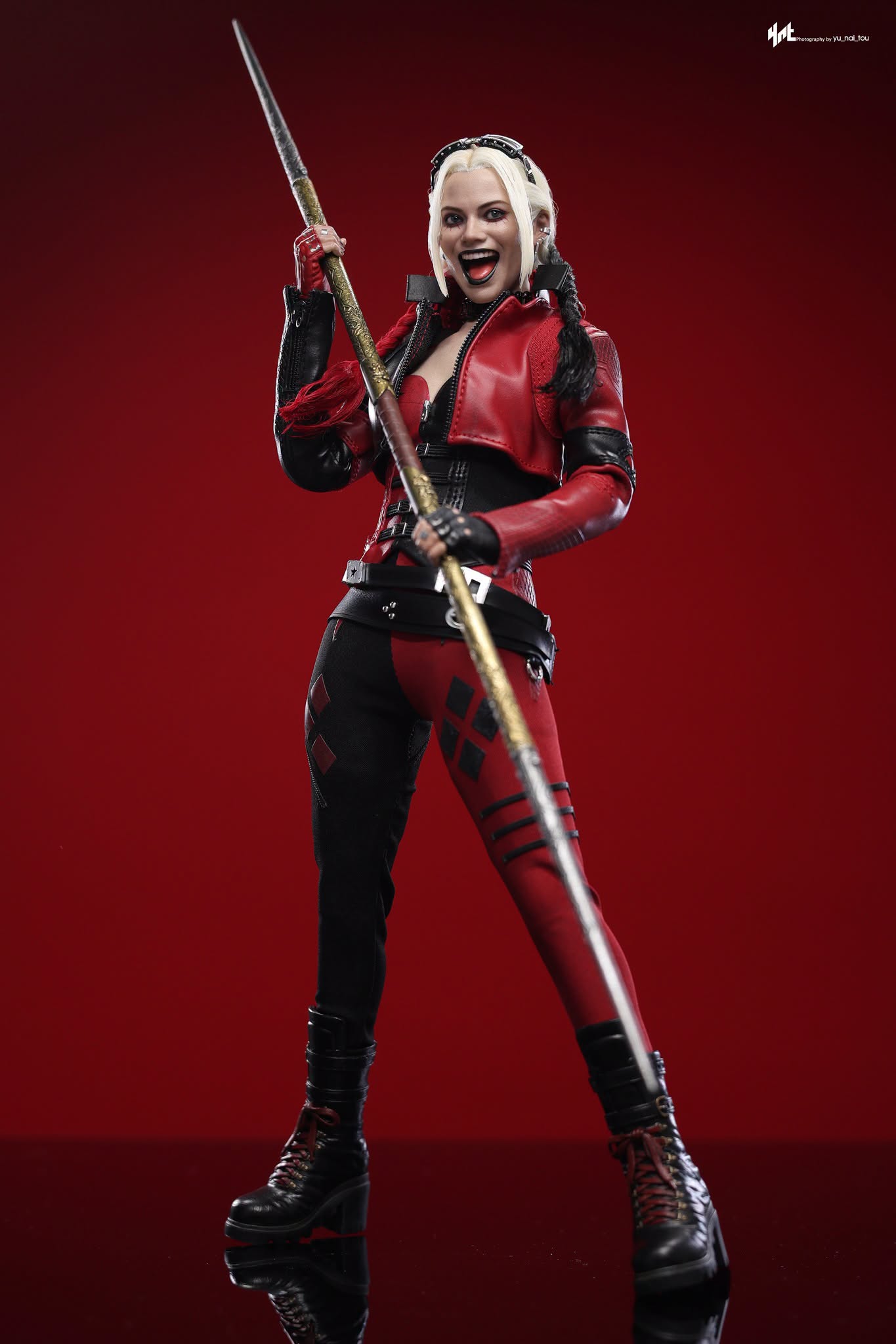 READY🔥Hot Toys MMS773AE The Suicide Squad 1/6th scale Harley Quinn Collectible Figure (Artisan Edition)