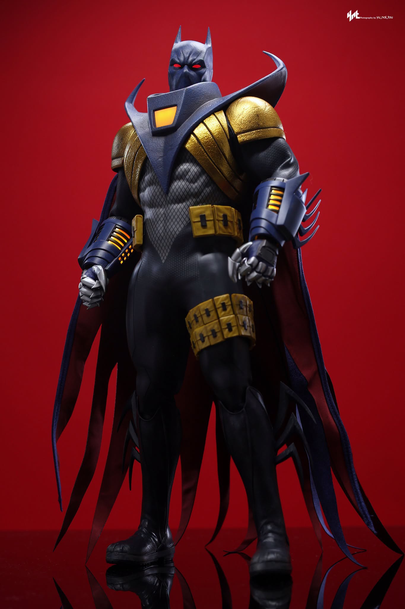 READY🔥Hot Toys VGM74 Batman: Arkham Origins 1/6th scale Knightfall Batman Collectible Figure