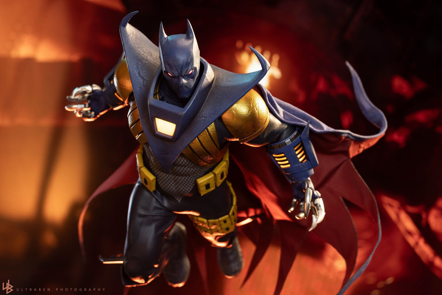 READY🔥Hot Toys VGM74 Batman: Arkham Origins 1/6th scale Knightfall Batman Collectible Figure