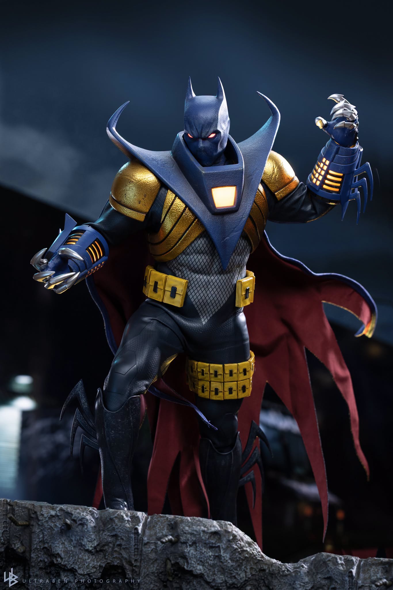 READY🔥Hot Toys VGM74 Batman: Arkham Origins 1/6th scale Knightfall Batman Collectible Figure