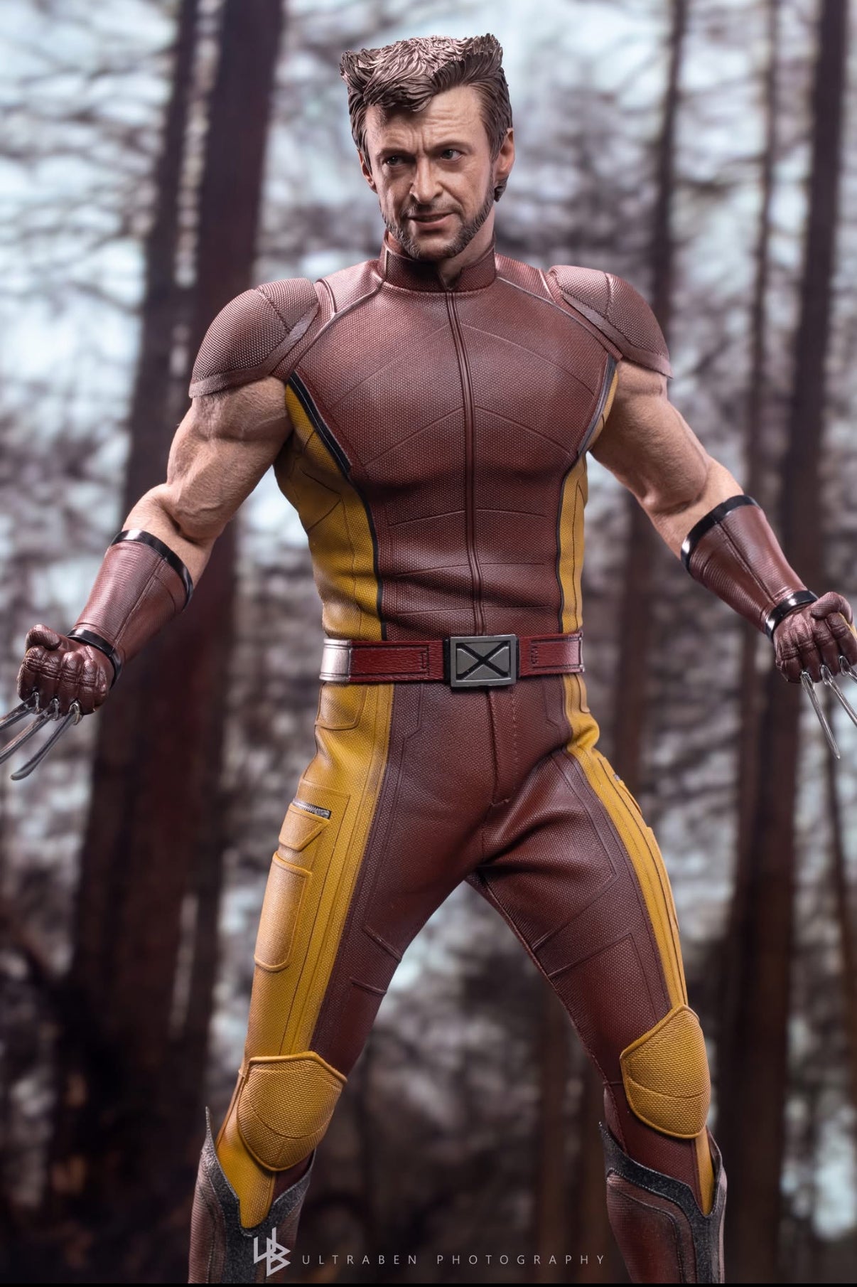 READY🔥Hot Toys MMS831 Deadpool & Wolverine 1/6th scale Wolverine (Classic Brown and Tan) Collectible Figure [Hot Toys Exclusive]