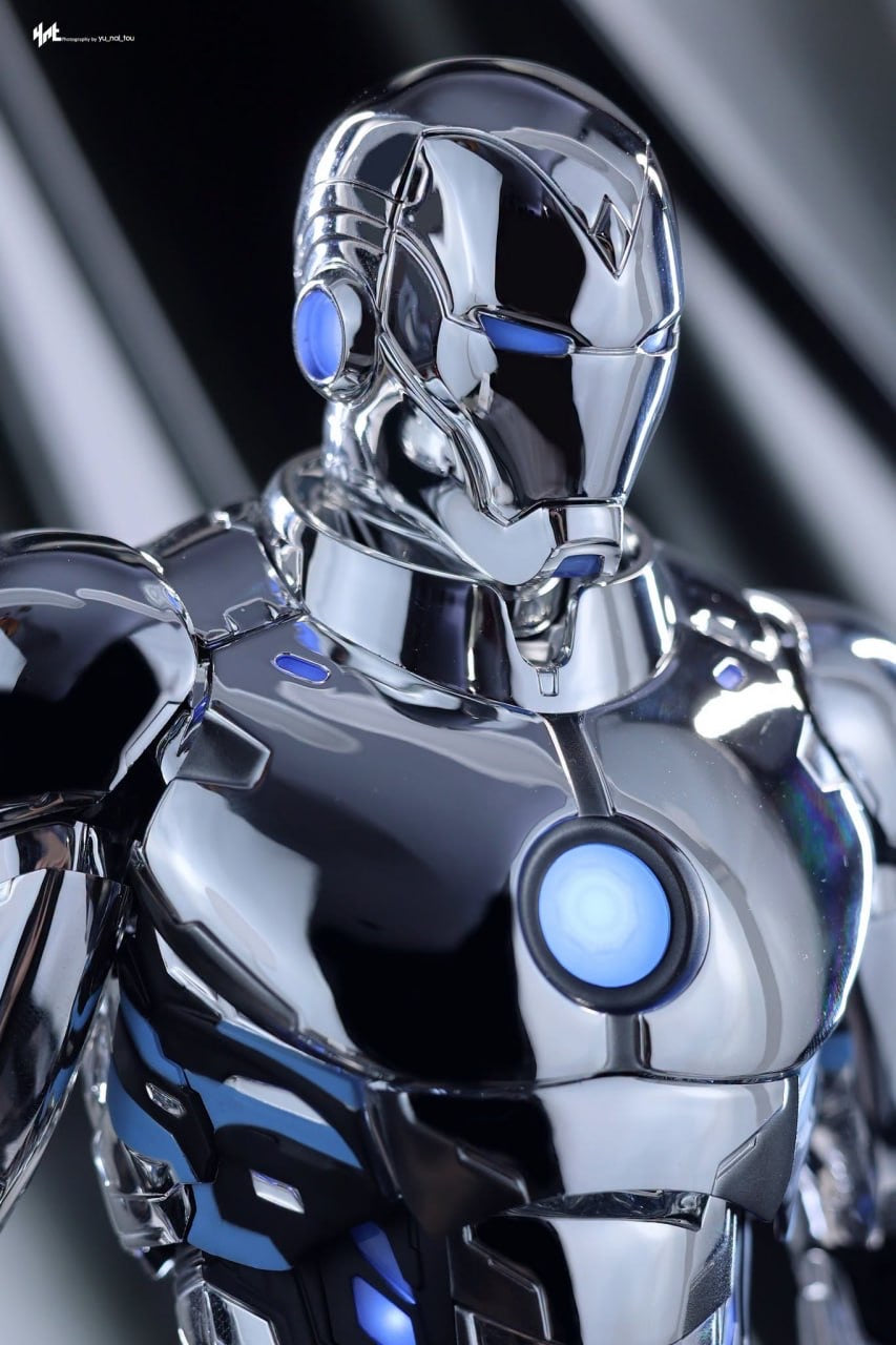 READY🔥Hot Toys CMS026D73B Marvel Comics 1/6th scale Superior Iron Man Collectible Figure Special Edition