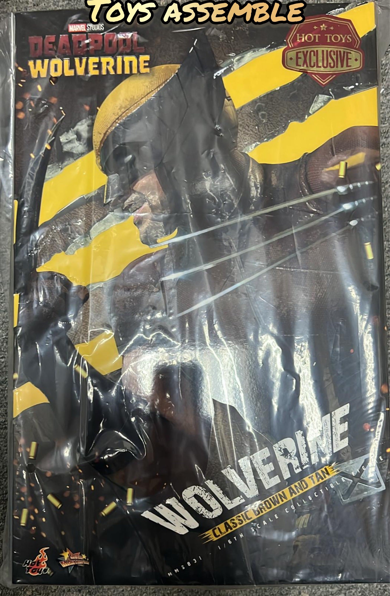READY🔥Hot Toys MMS831 Deadpool & Wolverine 1/6th scale Wolverine (Classic Brown and Tan) Collectible Figure [Hot Toys Exclusive]