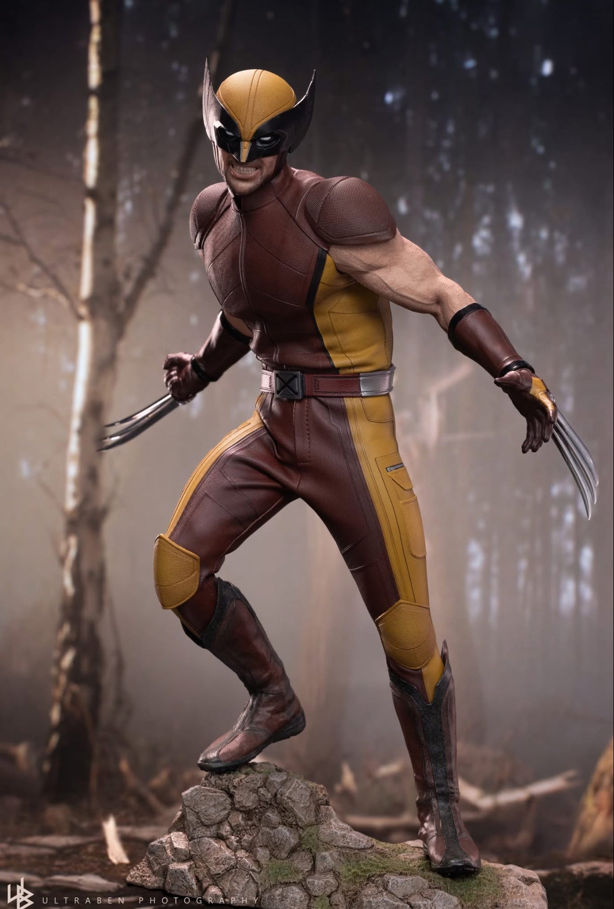 READY🔥Hot Toys MMS831 Deadpool & Wolverine 1/6th scale Wolverine (Classic Brown and Tan) Collectible Figure [Hot Toys Exclusive]